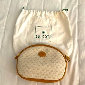 Brand New Never Worn Vintage Gucci Crossbody Purse